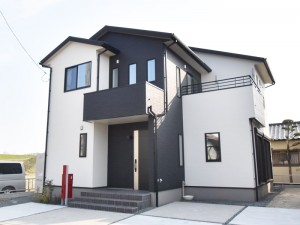 熊本市南区薄場2丁目　新築一戸建て　3号地モデルハウス・外観