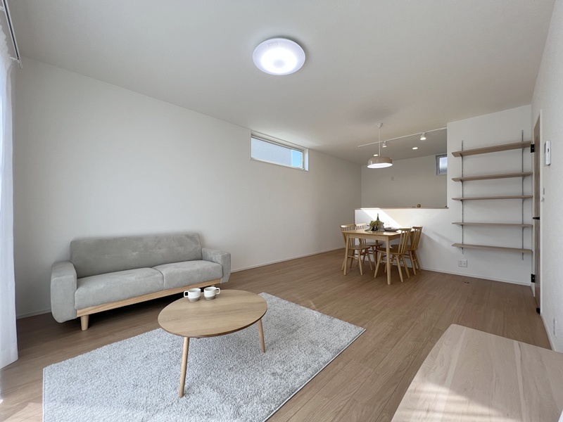 1号地　16帖LDK別角度